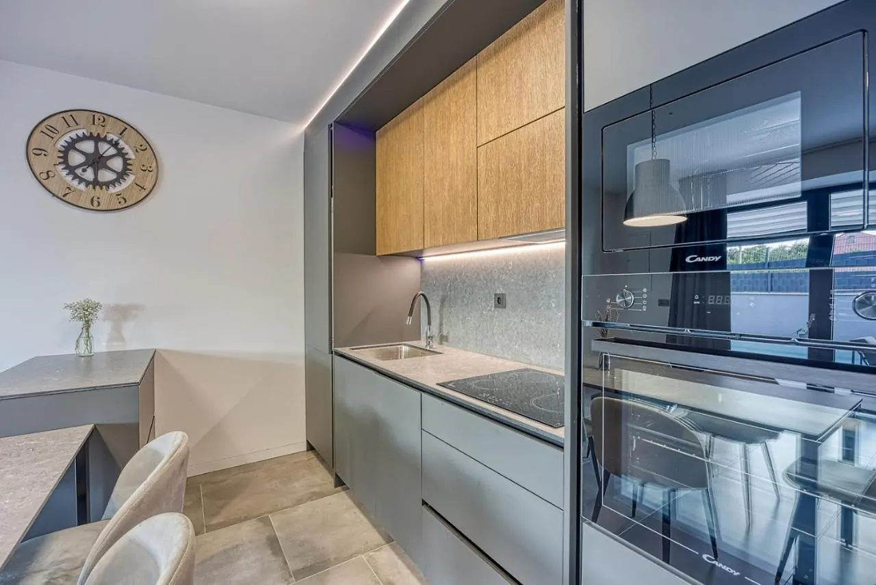 Villa Ana With Private Pool Tinjan